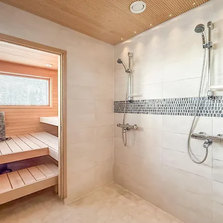 Spacious In A Good Location, Stunning Views