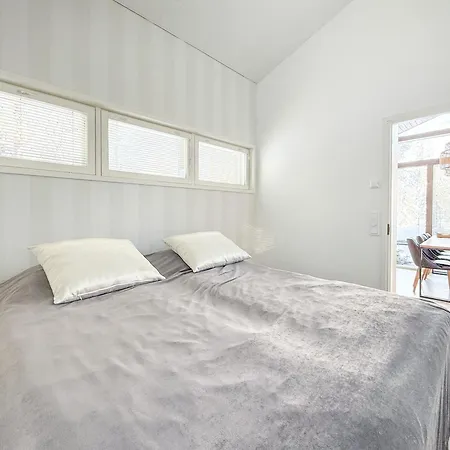 Spacious In A Good Location, Stunning Views Дом отдыха